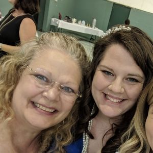 Meet your Posher, Karla